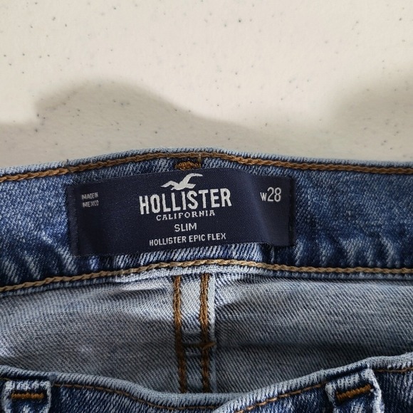 Hollister Distressed Denim Shorts Ripped Cuffed Hem Blue Size 28‎ - Picture 4 of 9